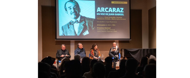 En sesión de escucha, la Fonoteca Nacional celebra a Luis Arcaraz en la voz de Juan Gabriel