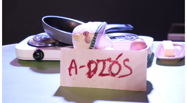 ¡Últimas funciones de “El huevo y la gallina”: un tributo teatral a Clarice Lispector