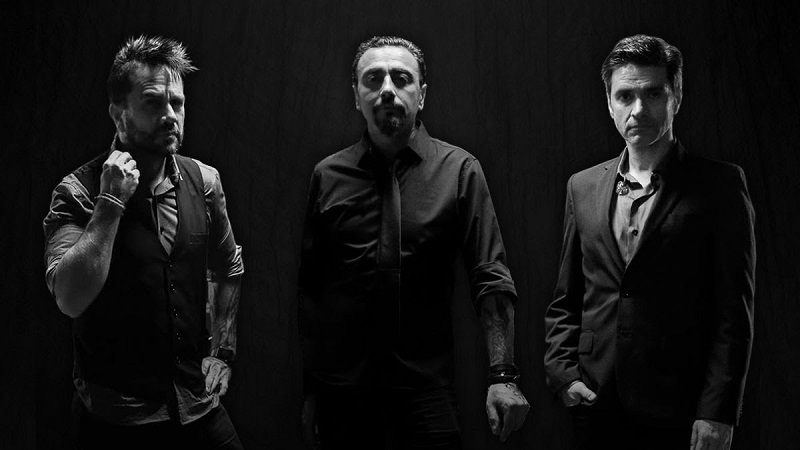Lucybell estrena “Mil Caminos” 