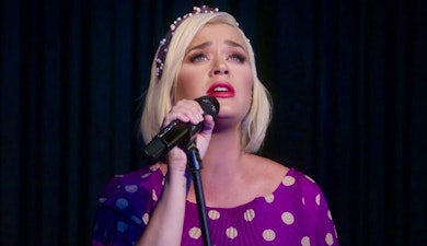 Katy Perry revela "What Makes a Woman", una canción más de su nuevo álbum "Smile"
