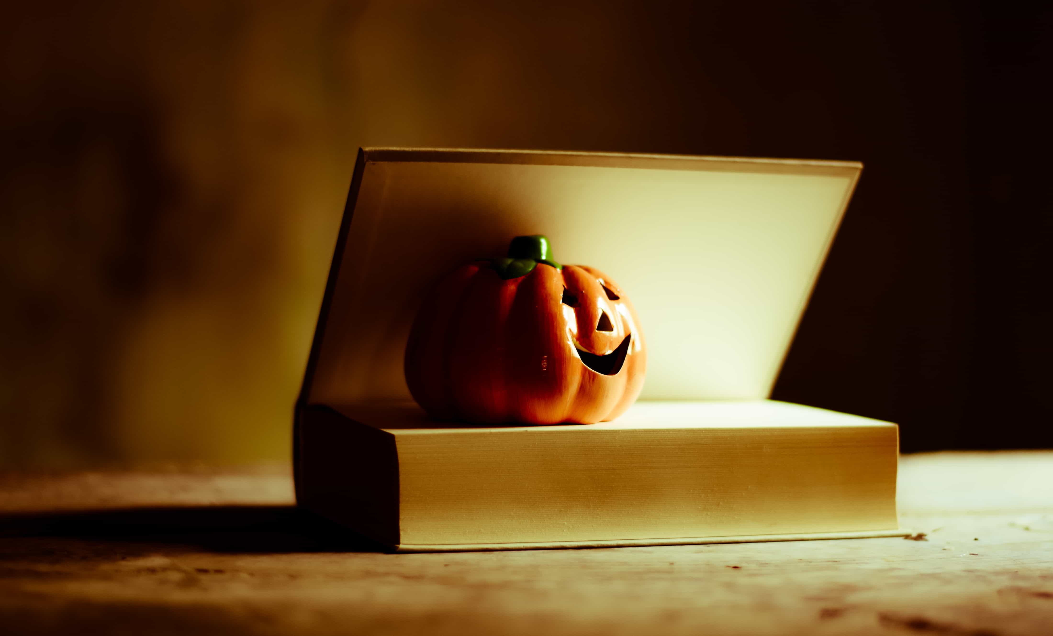 Libros de terror para festejar Halloween