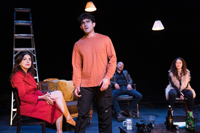 "Entonces la noche" llega al foro La Gruta del Centro Cultural Helénico