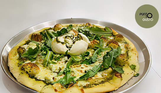 PIZZAS PUNTO GUSTO - Paqu. Familiar/P de Especialidad + P Tradicional, Comp y Refrescos