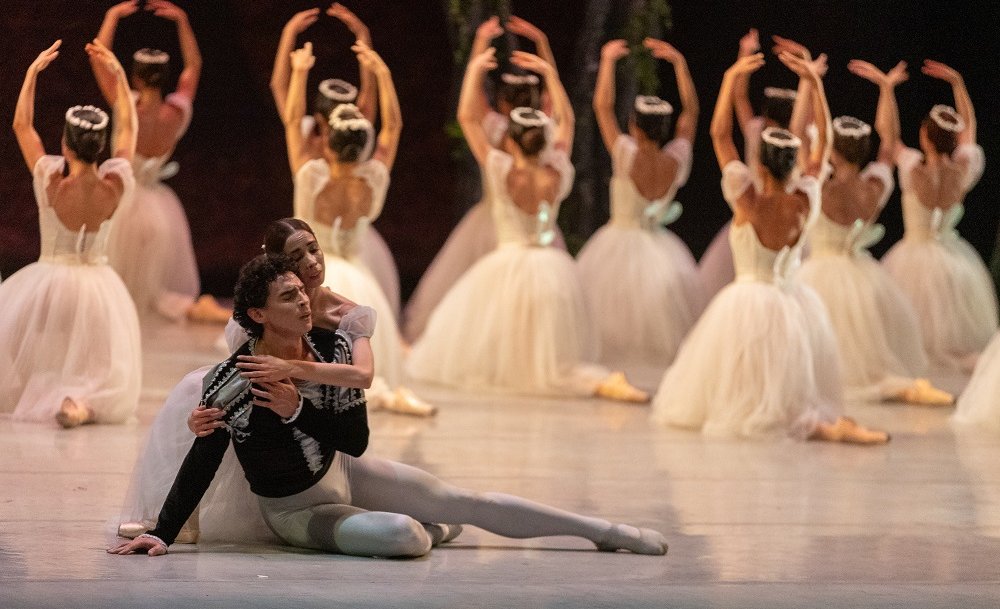 “Giselle”, el clásico del ballet romántico, llega al Palacio de Bellas Artes