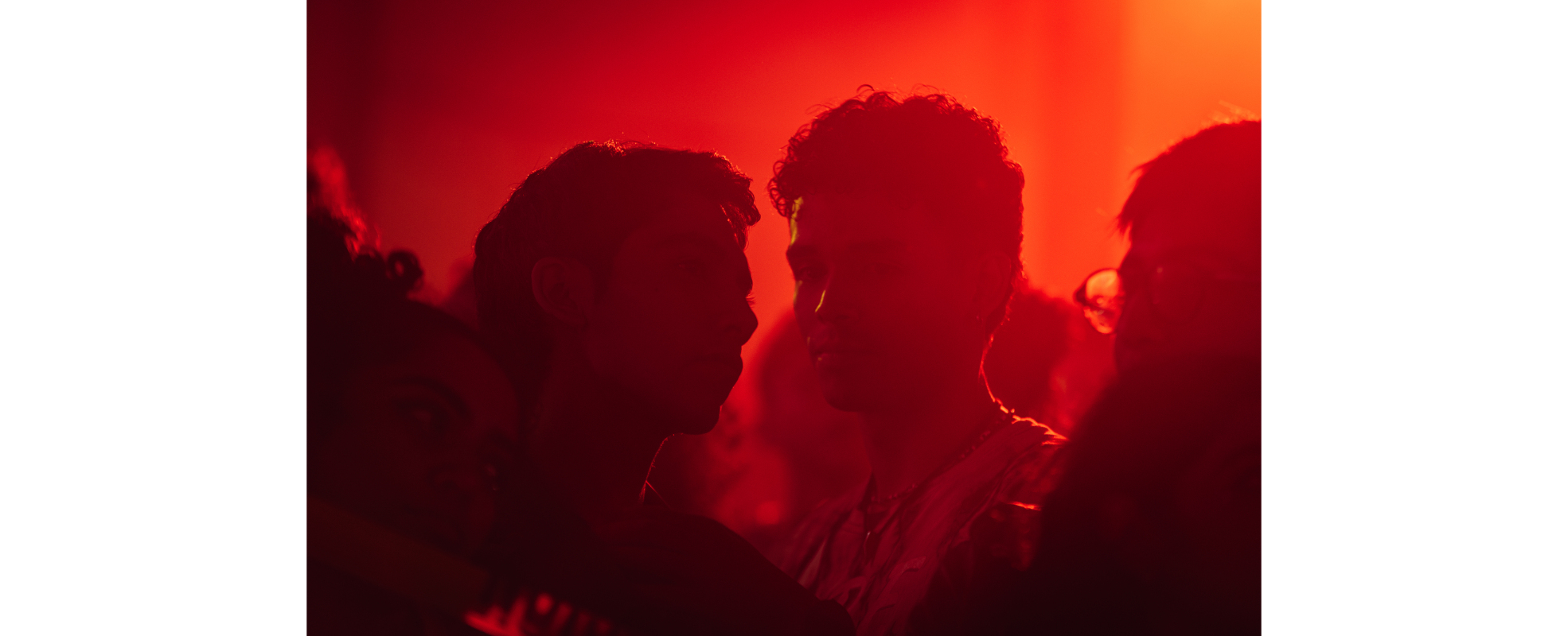 "Los demonios del amanecer", de Julián Hernández, llega a los cines el 23 de julio