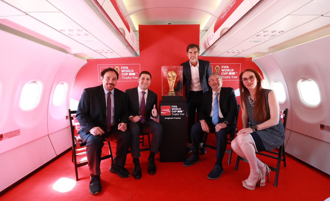 El Tour del Trofeo de la Copa Mundial de la FIFA™, presentado por Coca-Cola, inicia su recorrido en México
