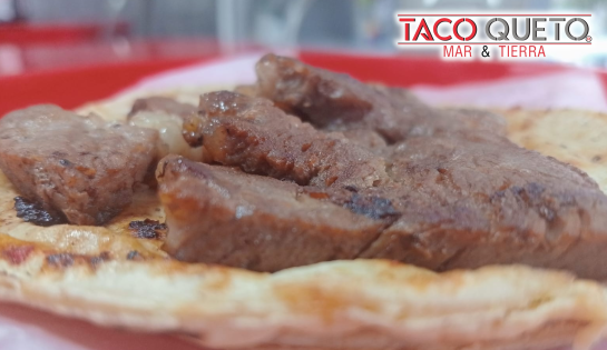 TACO QUETO, MAR Y TIERRA - 3 X 2 en todos los Tacos de Sirloin.