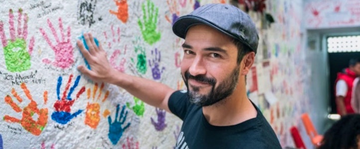 Alfonso Herrera es nombrado Embajador de Buena Voluntad de ACNUR