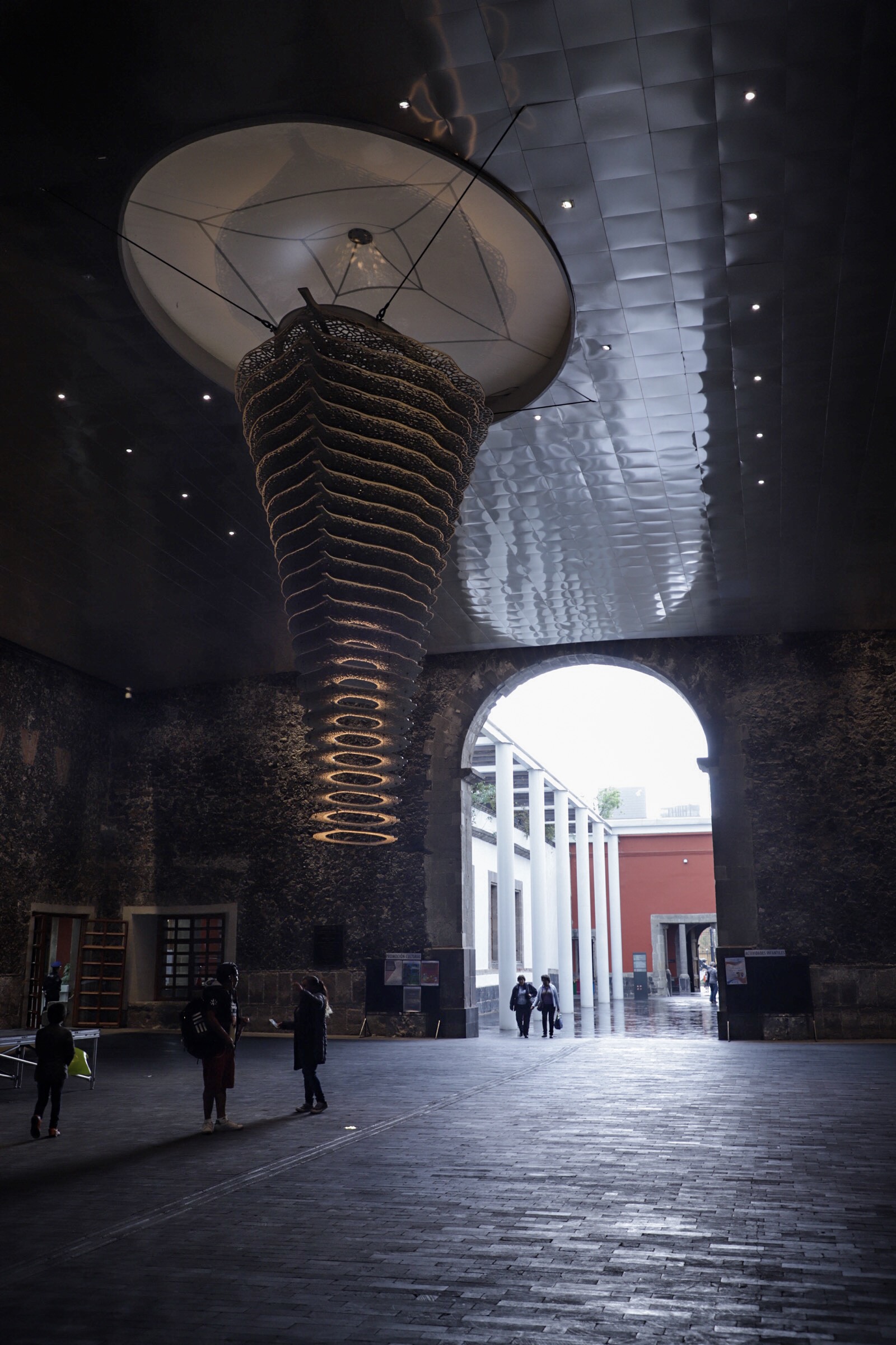 La Biblioteca México celebra 10 años de albergar bibliotecas personales