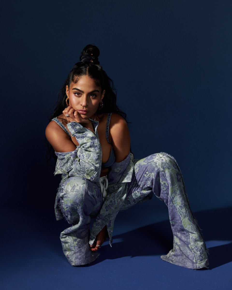Jessie Reyez presenta su su sencillo "Fraud"