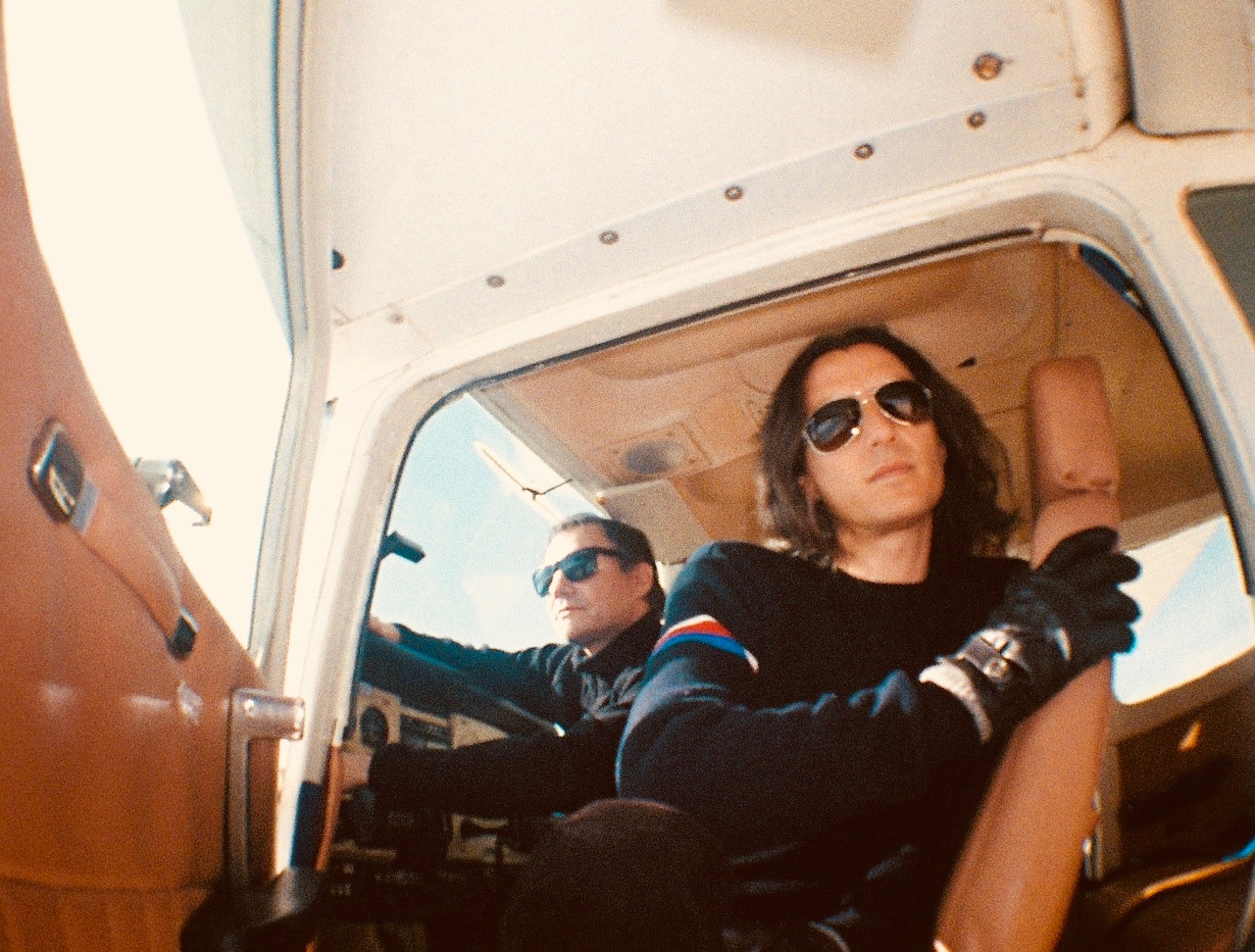 Los Pilotos feat Mula presentan "El Ciclo de las Mareas"