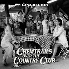 Lana Del Rey anuncia el lanzamiento de su esperado nuevo álbum de estudio: 'Chemtrails Over The Country Club'