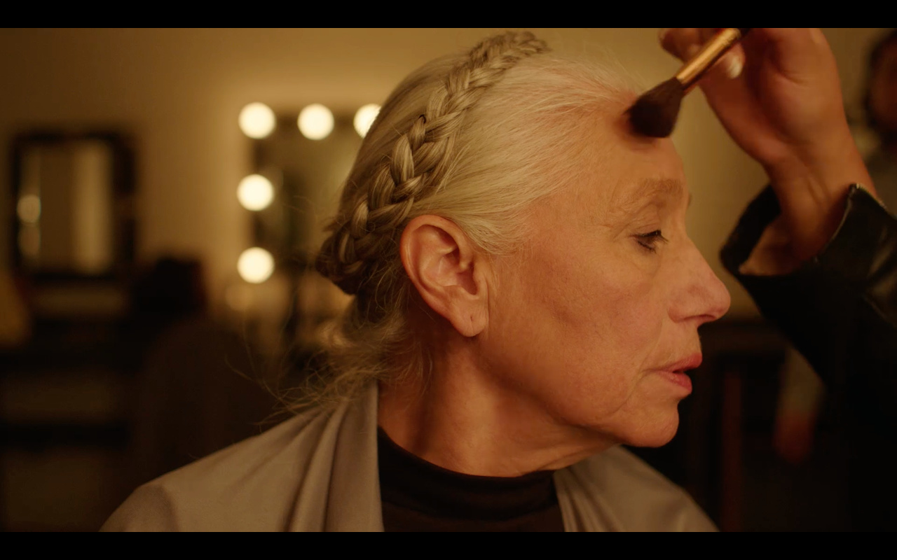 "Coraje", la última película de la primera actriz Marta Aura, dirigida por su hijo Rubén Rojo Aura, llega a salas de cine