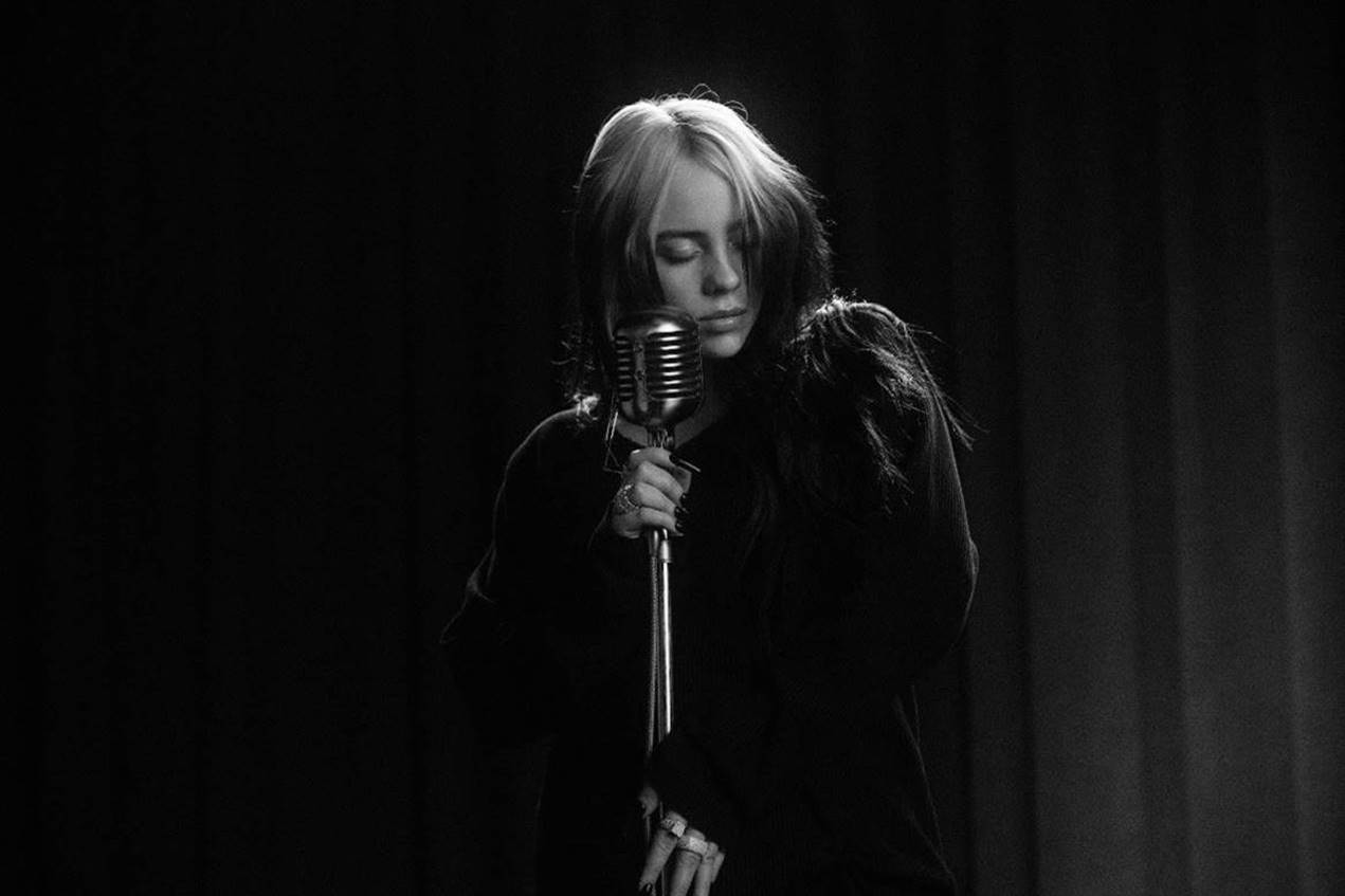 Billie Eilish estrena el video de "No Time To Die"