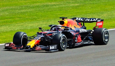Verstappen y Pérez se coronan Campeón de Constructores 2022 con Red Bull
