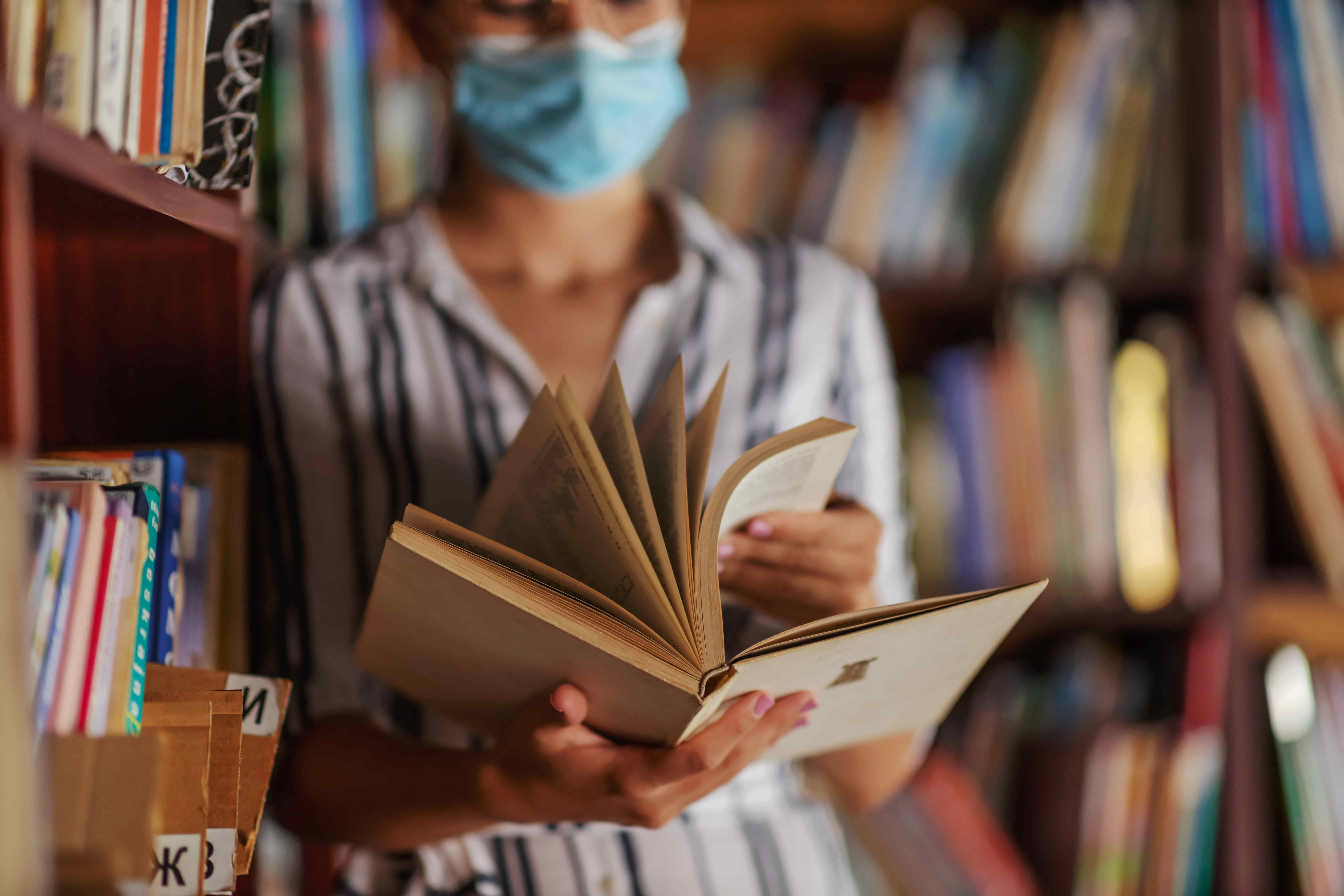 Mayores premios y certámenes literarios