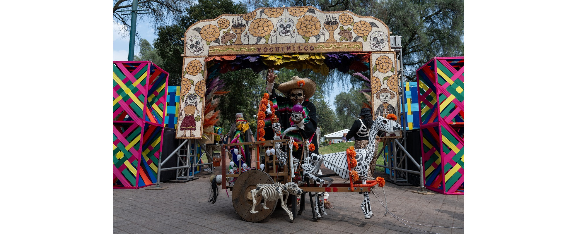 Más de 55 mil personas visitaron la “XXV Feria de las Calacas” de Alas y Raíces