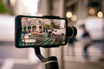 Convierte tu smartphone en una GoPro o webcam