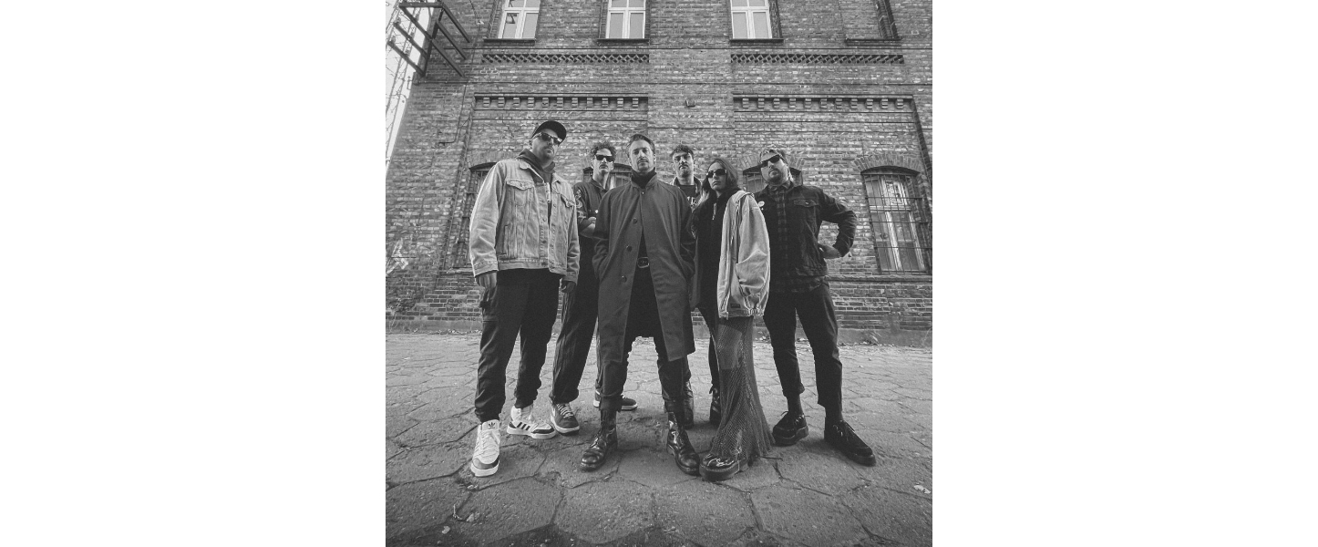 SIAMÉS presenta su nuevo disco: "Melodramatic"