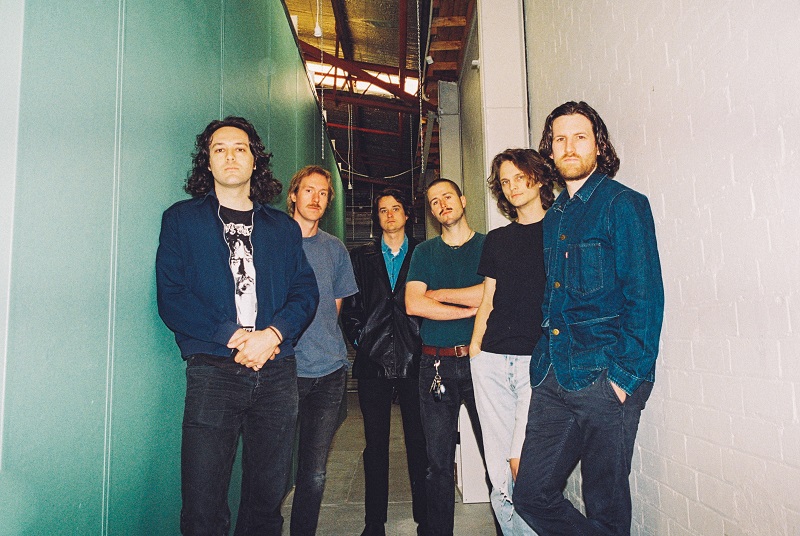 King Gizzard presenta "L.W."
