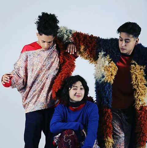 En Mestizos Crew, seis jóvenes crean un estilo de danza dinámico y atractivo