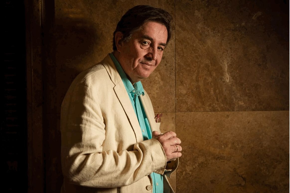 Luis García Montero obtiene el Premio Internacional Carlos Fuentes a la Creación Literaria en el Idioma Español 2024