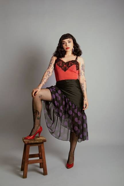 Mon Laferte obtiene el galardón "Mejor Canción de Rock" en la 21a. edición del Latin Grammy