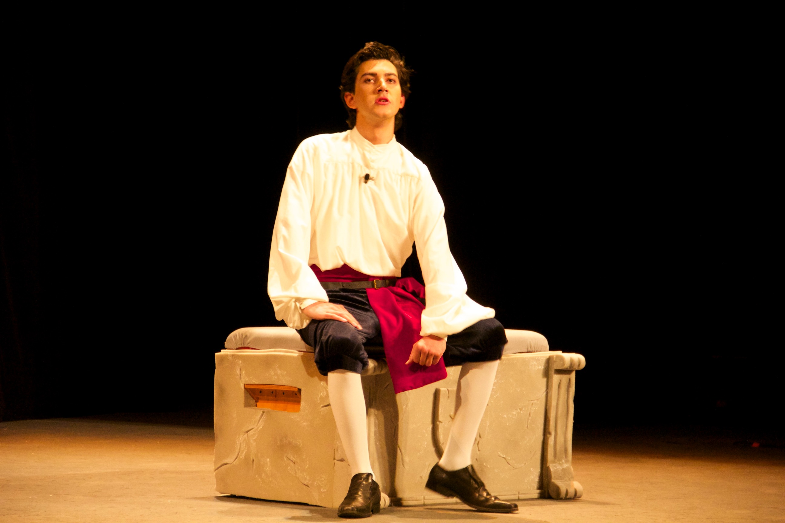 “Romeo y Julieta” en su versión monólogo se incorpora a la plataforma Teatrix, con el actor Rodolfo Ornelas