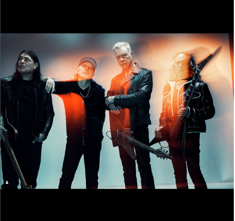 Metallica comparte el tema “If Darkness Had a Son”