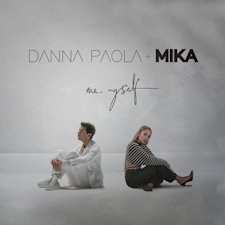 Danna Paola y Mika presentan "Me, Myself"